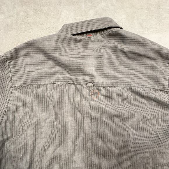 RVCA Sentimental Grey Men’s Button Up In Size Small - Picture 10 of 11